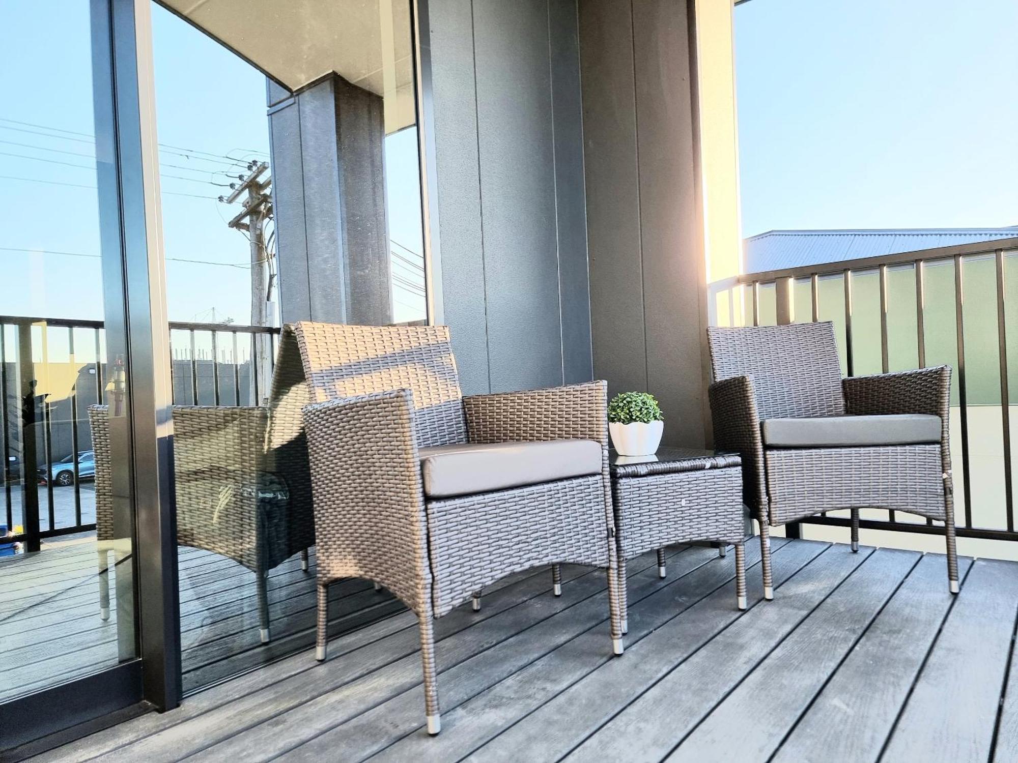 Brand New Central Studio On Wilmer Christchurch Exteriér fotografie